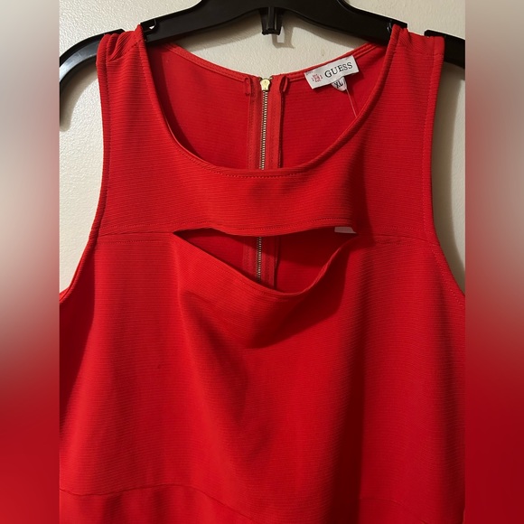 Guess bodycon dress - Picture 2 of 4